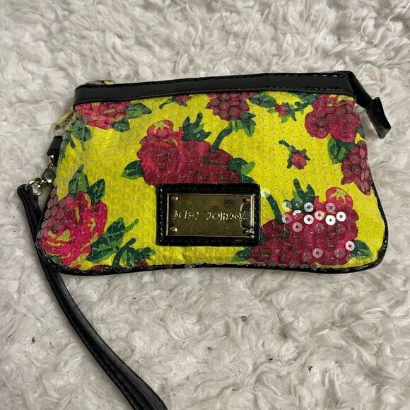 Betsey Johnson Vibrant yellow, pink & green Floral sequins Wristlet . - Picture 4 of 7